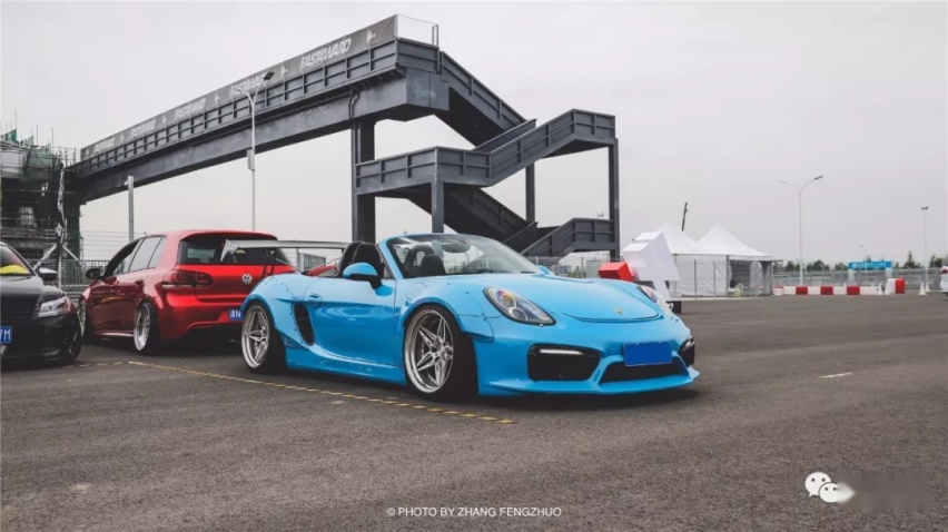 这台981 Boxster为何那么像718 GT4？坚持移植就不会过时
