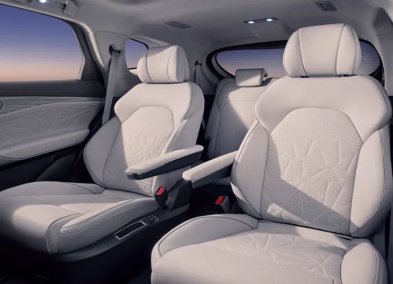 腾势N8重新定义豪华SUV，是真有料还是在吹牛？