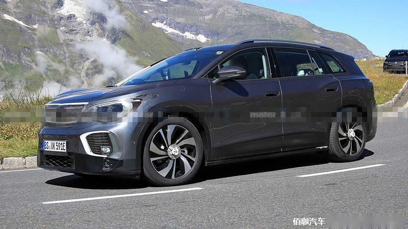 volkswagen-id.6-spy-shots-driver-side.jpg
