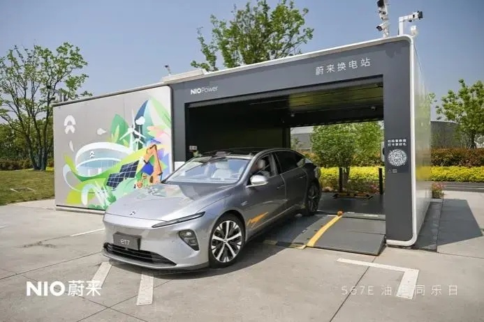 和3个BBA的用户聊了聊，我终于理解了国产高端品牌崛起的底层逻辑