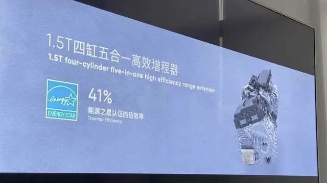 东风悦达起亚更名为起亚汽车、长安C385官图发布…丨今日车闻