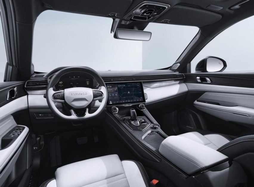 对比日系混动SUV，领克01 EM-F都有哪些优势？