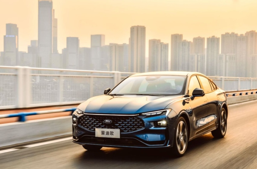 2.0T高功率、尺寸大过迈腾，新蒙迪欧只要15.98万起售？