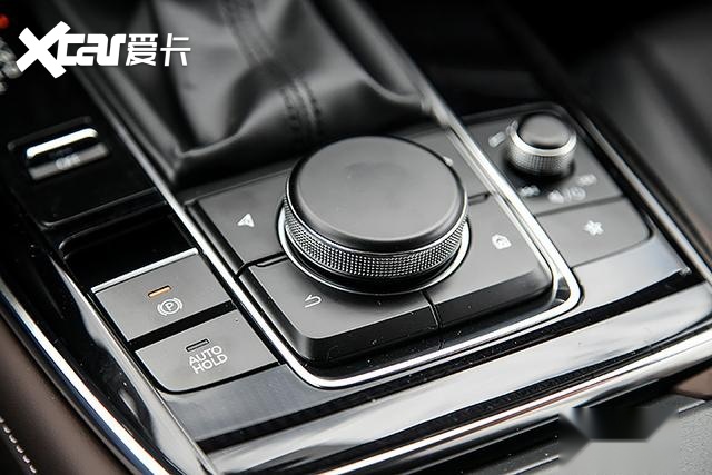 当昂克赛拉变身SUV，抢先试驾马自达CX-30
