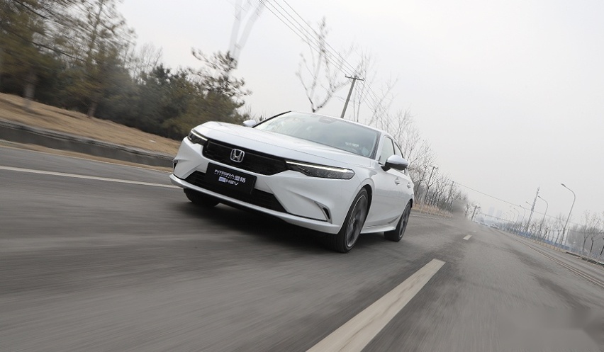 极致家用，还是运动健将？试驾广本型格HATCHBACK e:HEV