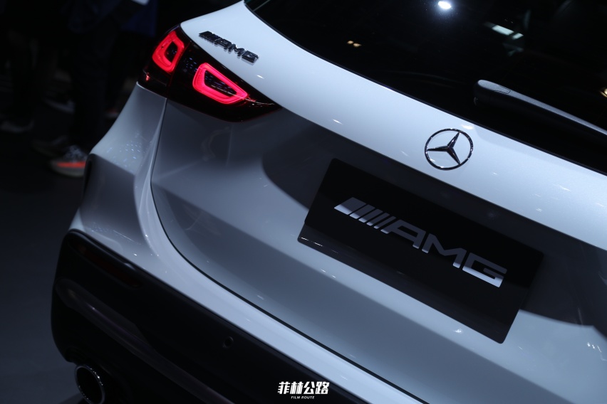 #新车实拍#菲林公路2020北京车展 AMG GLA 35