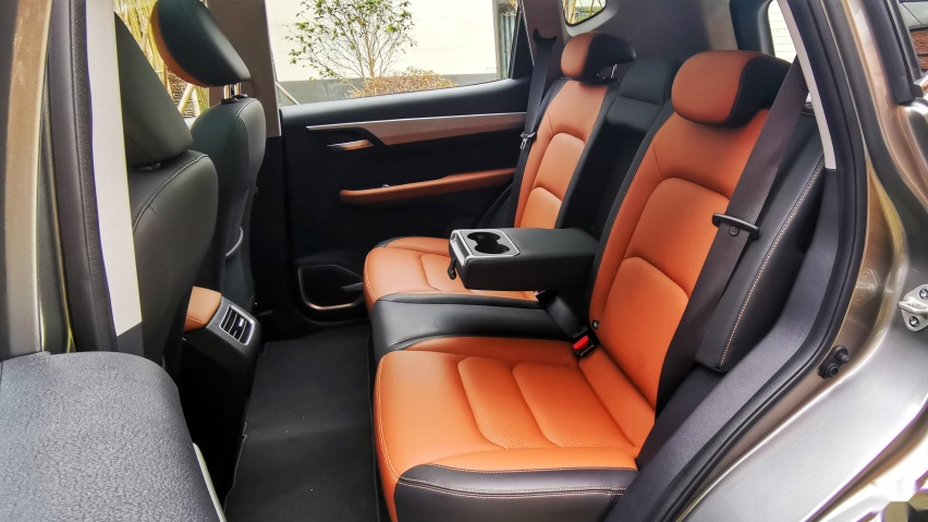 想要颜值高，配置高的10万元紧凑级SUV，这4款2019新车