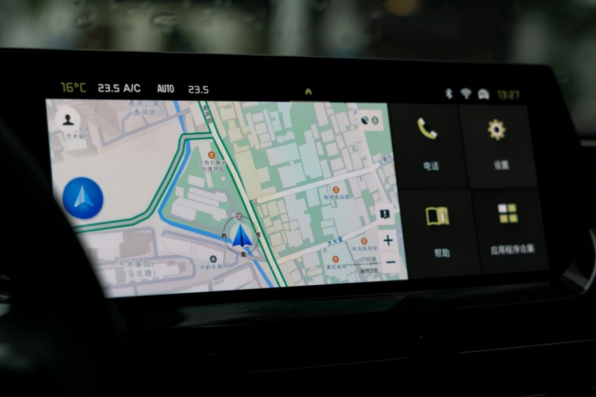融合轿车、SUV、旅行车，月销破5000辆，凡尔赛C5X带你品味福州！