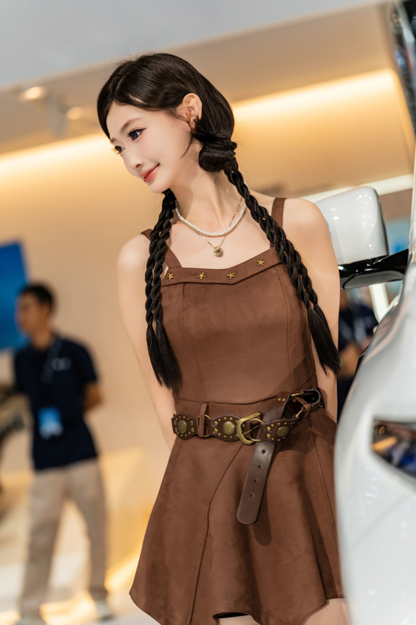 2024广州车展小姐姐大合集！是真男人就坚持到最后一张！