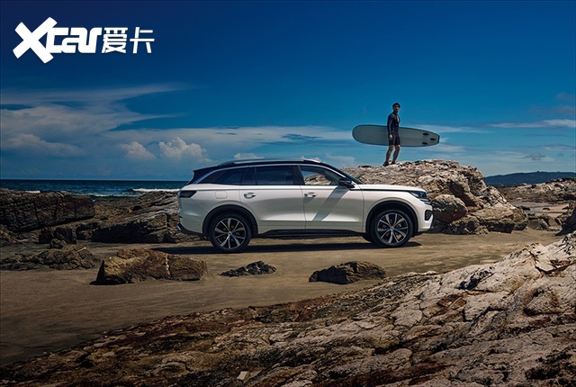 一汽-大众揽巡亮相，全新大五座SUV，竟然还带车外氛围灯？！