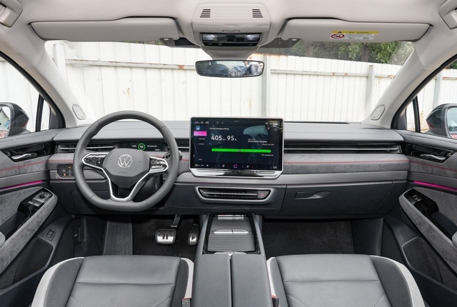 轴距比特斯拉Model 3还长，大众重磅纯电轿车上市，能成销量担当吗？