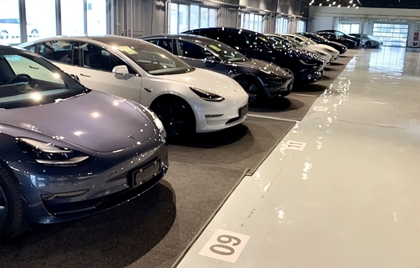 特斯拉Model 3最新传闻：或将取消所有雷达，售价降至20万左右