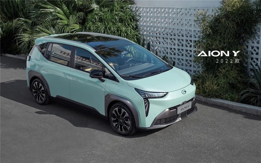 广汽丰田赛那和广汽埃安AION Y 2022款都上市了！