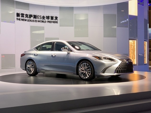 预售29.6万起，新款雷克萨斯ES开启预售