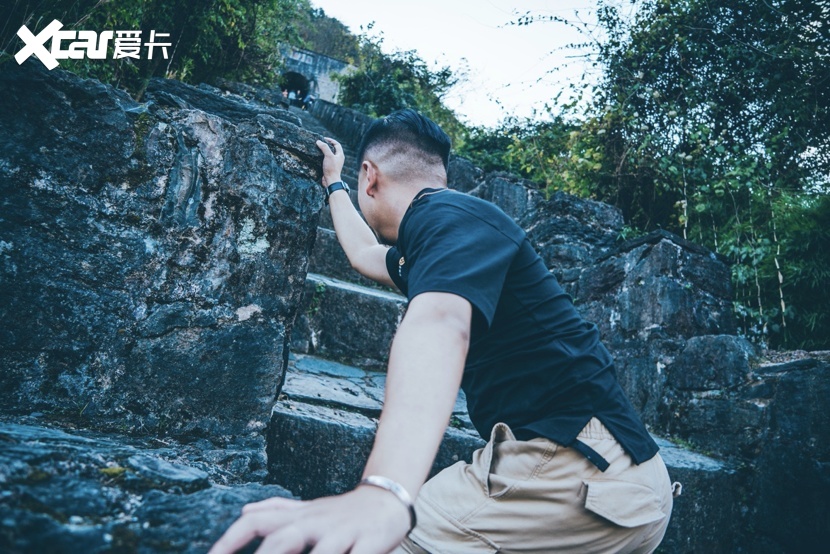 藏在贵州深山之中的古堡 哈弗F7x探秘海龙传说