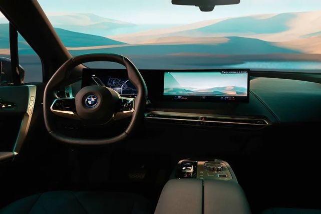 宝马是怎么实现车身一键变色的？原来是喝了电子墨水|CES2022