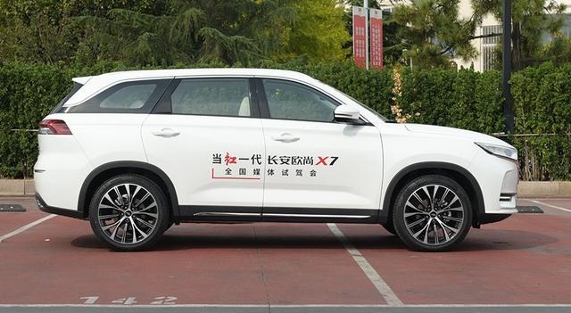 国产之光，东风风光中型SUV才8万，质感不输20万级合资车