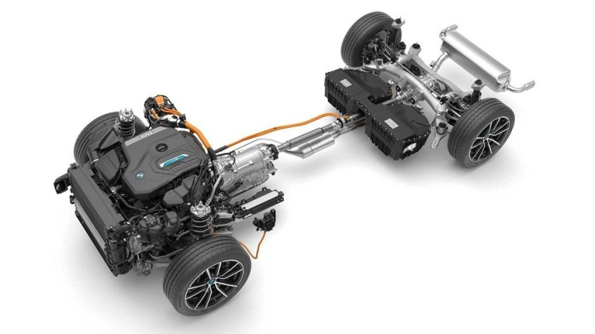 bmw-330e-2019 (5).jpg