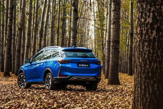 东风风神奕炫GS，10万元的高配SUV