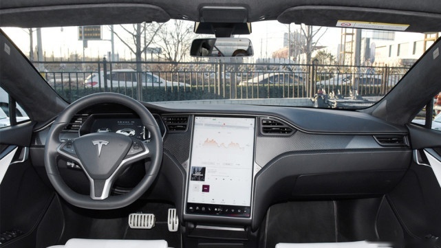 特斯拉Model S新款要上市，现在抄底老款二手车，只要23万元？