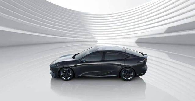 �L�����{LOGO��ʽ�l�� �׿�܇�Ͷ���SL03 ��늰��m��700km