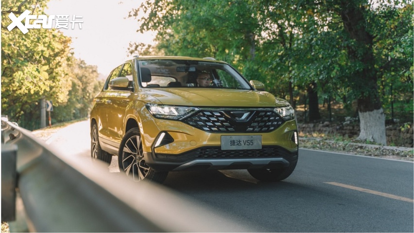 轿车？SUV？瓦罐？十万预算买车，这三大类你会怎么选？