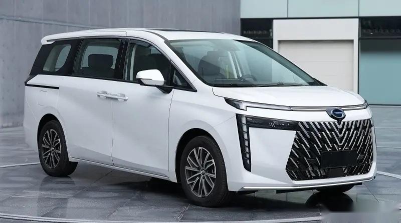 8月即将面世的三款国产MPV 传祺M7尺寸更大 魏牌高山加持