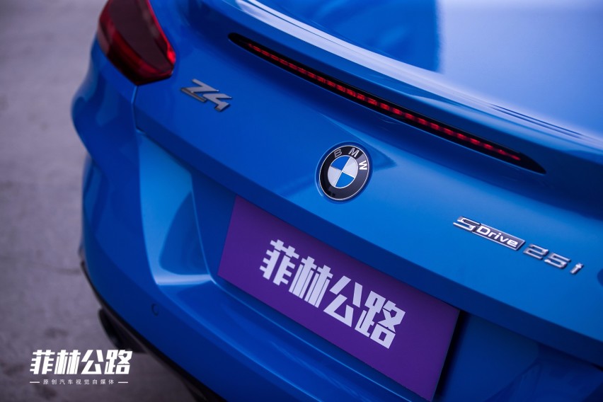 实拍全新一代宝马Z4！这次有理由放弃保时捷了？
