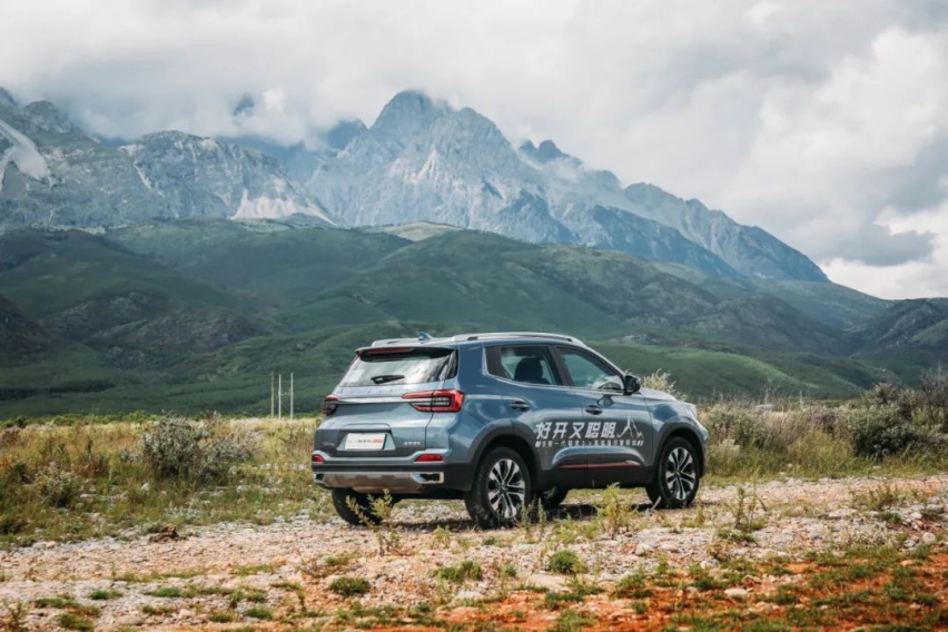 试驾全新瑞虎5x,精致感满分的10万级SUV