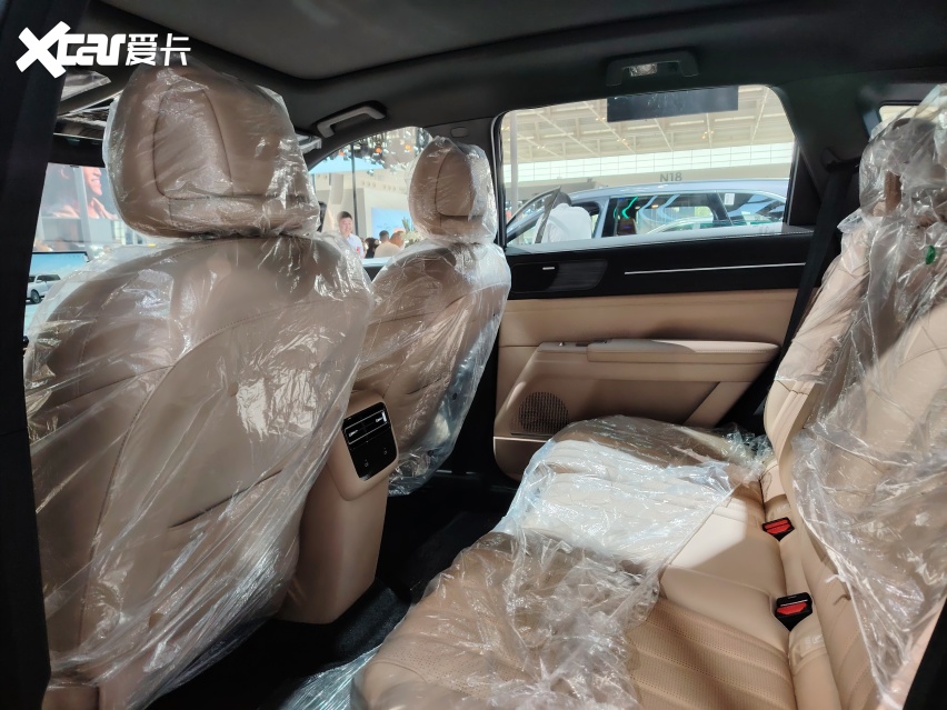 11.59万起 得前路虎揽胜设计师作品 捷途X70L 2025天津车展