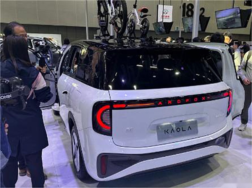 2023广州车展丨母婴时尚大单品——极狐考拉 真的很懂带娃