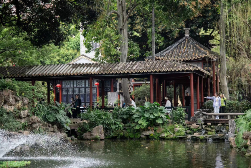 “粤”飙越开心，与UNI-V 智电iDD一路“狂飙”