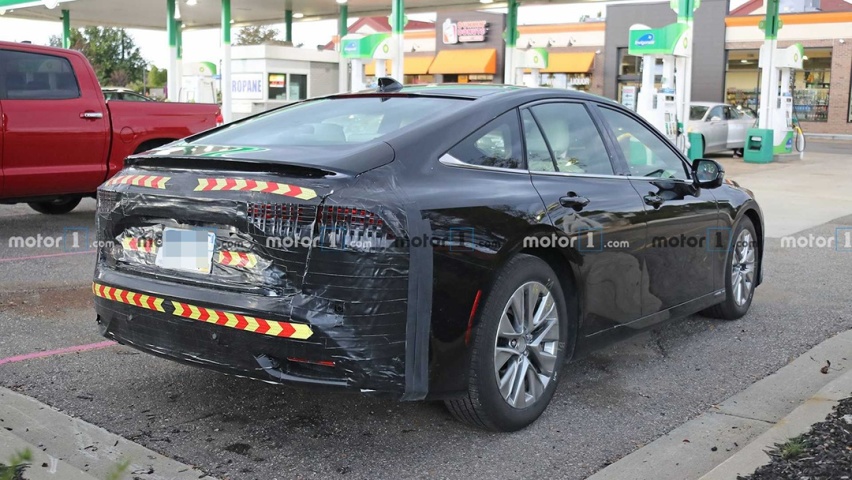 next-gen-toyota-mirai (3).jpg
