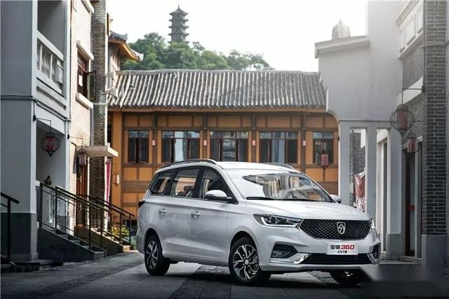六座国民家轿，宝骏360 CVT版，这才是8万内最值得买的MPV