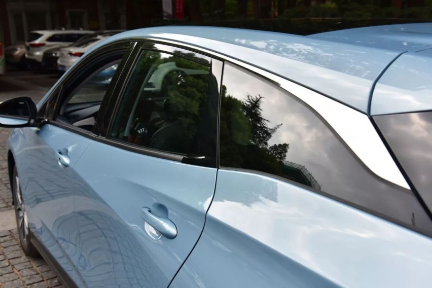 20万内，合资品牌续航最高的纯电动车，试驾别克微蓝