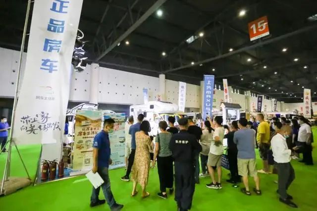 2020成都美好生活系列会展之房车博览会 点燃房车消费热潮