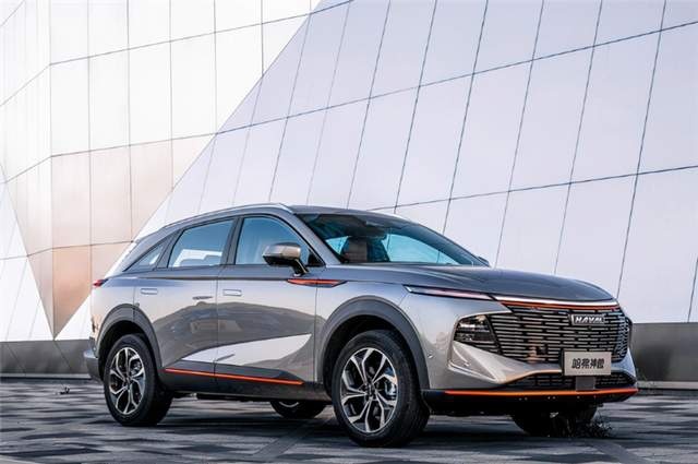 15万买国产旗舰级SUV，哈弗神兽还是吉利星越L？