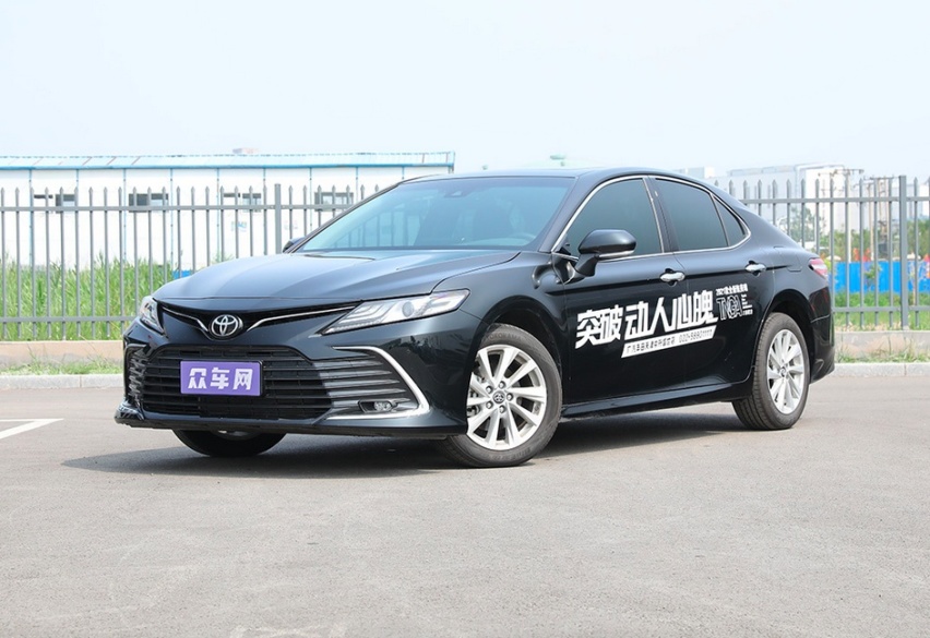日系车霸榜 “BBA”太强 2021年中型轿车上险量TOP10