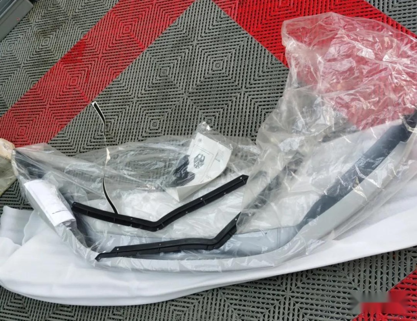身披法拉利脚着保时捷，是什么让这台尚酷如此神奇？