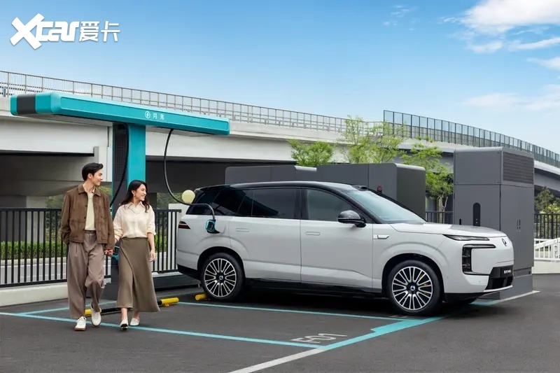 31.98万元~34.98万元,腾势N8L闪充版正式上市