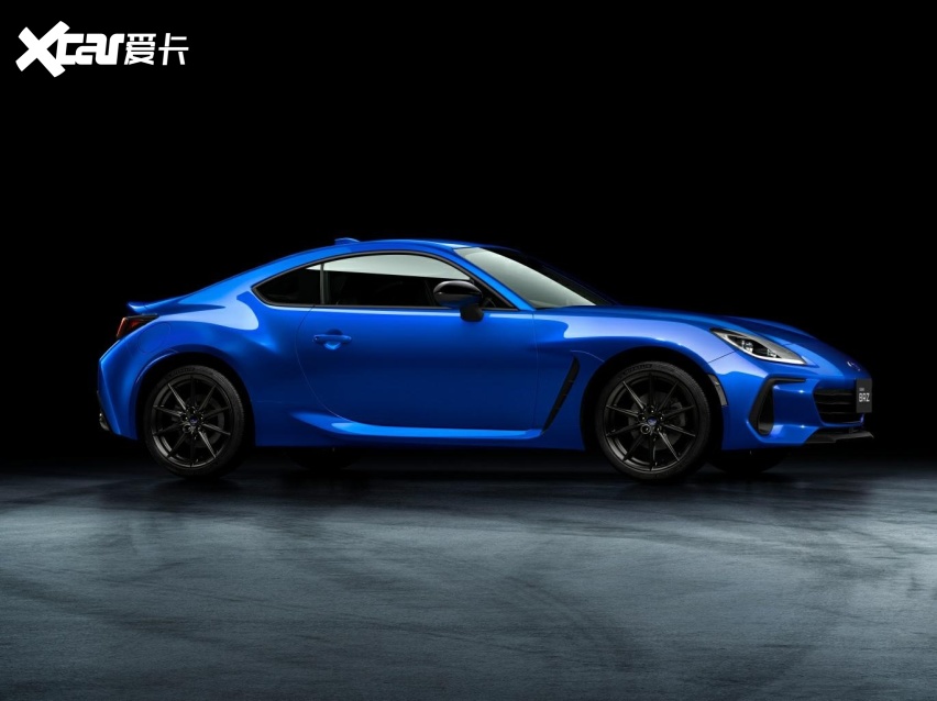 手动性能控的信仰，斯巴鲁BRZ推纪念版，31.88万起售，只卖300台