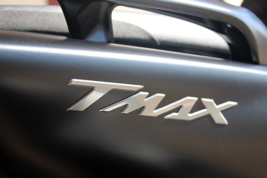 大踏板界多年的领军者 雅马哈TMAX 560试驾测评