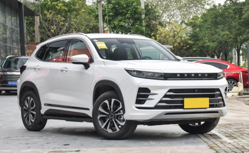 三款15万预算就能入手的混动车，油耗低还能上绿牌，你会买吗