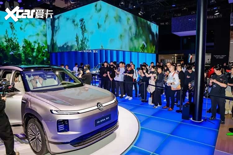 车市“温修复”中分化加剧,上汽大众“五连发”带起转型新节奏