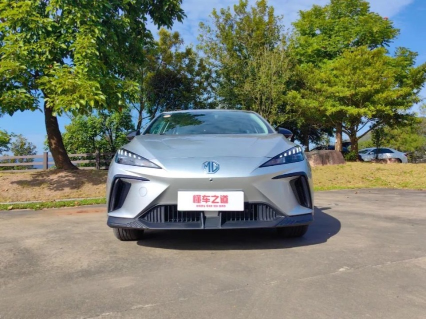 试驾：MG4 EV出海冠军，智能+操控的结合体！