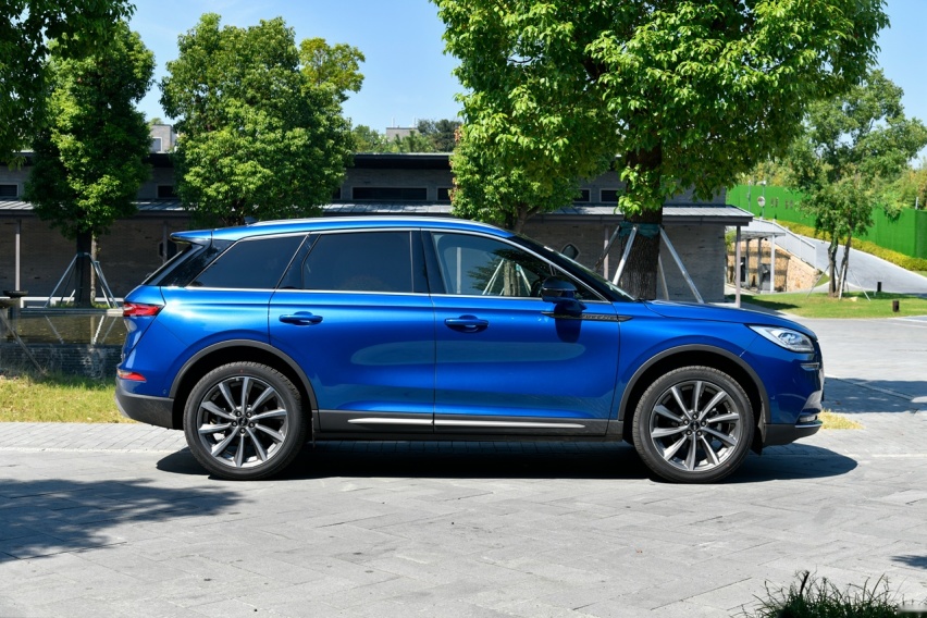 依靠产品力后发制人 试驾2022款林肯冒险家