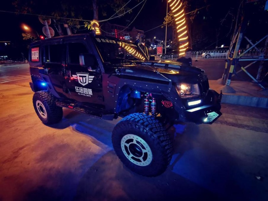 不止越野，BJ40背后的追求极致与铁血侠情