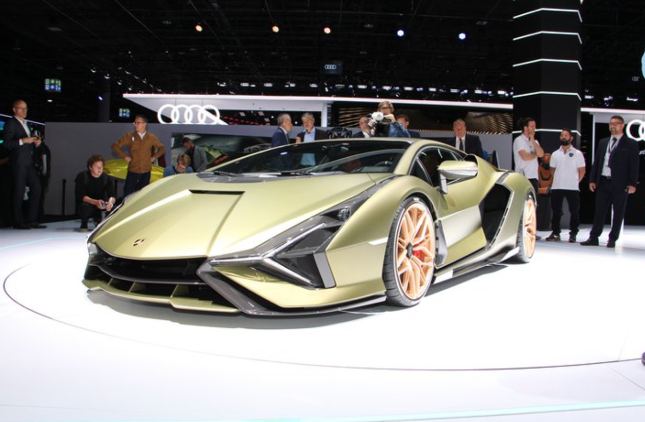 史上最快蘭博基尼,售價(jià)高達(dá)2584萬(wàn)元 史上最快蘭博基尼,售價(jià)高達(dá)2584萬(wàn)元