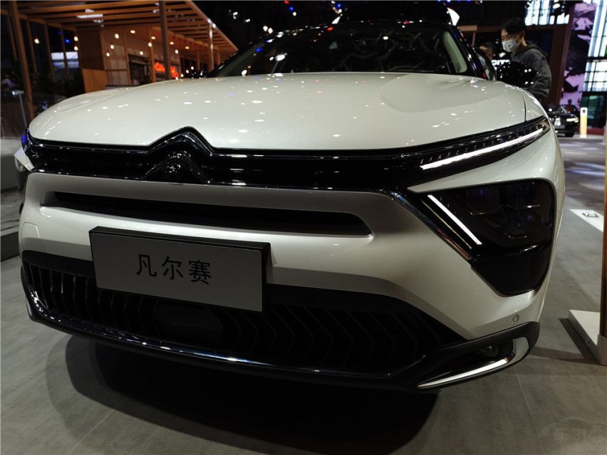 2021上海车展：雪铁龙C5X全球首秀