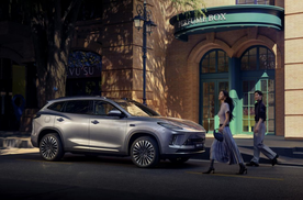 星途ET5预售15.99万起，50万级豪华体验触手可及